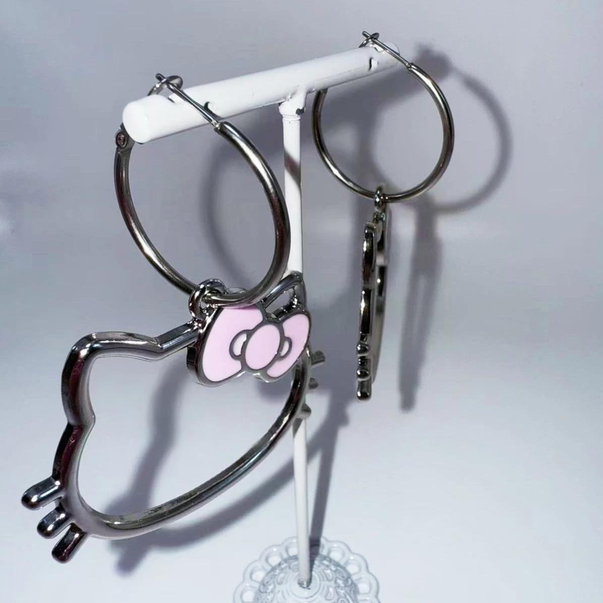 Kitty Charm Hoop Earrings