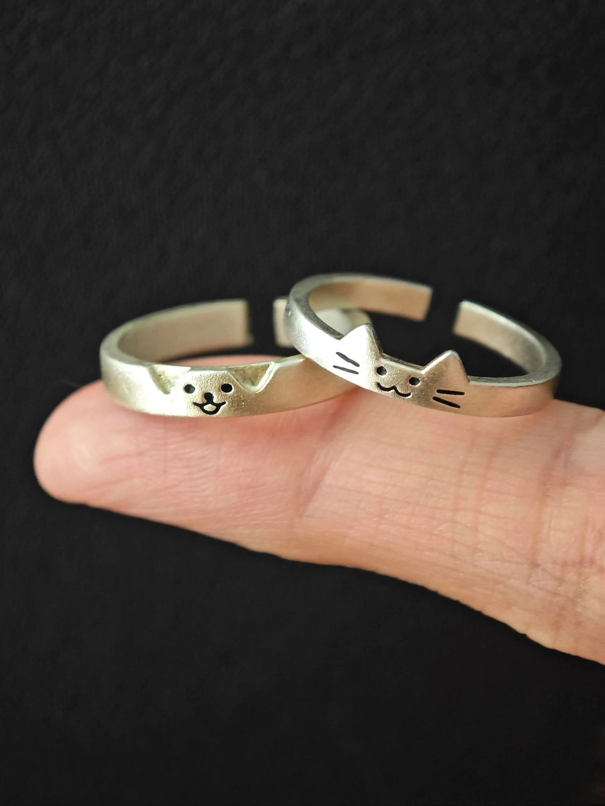 Kitty and Doggy Matching Adjustable Stack