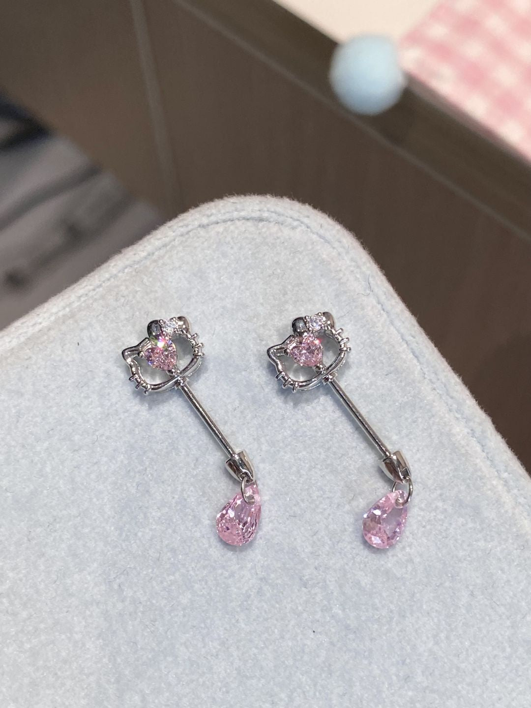 Kitty Wand Vertical Helix Earrings