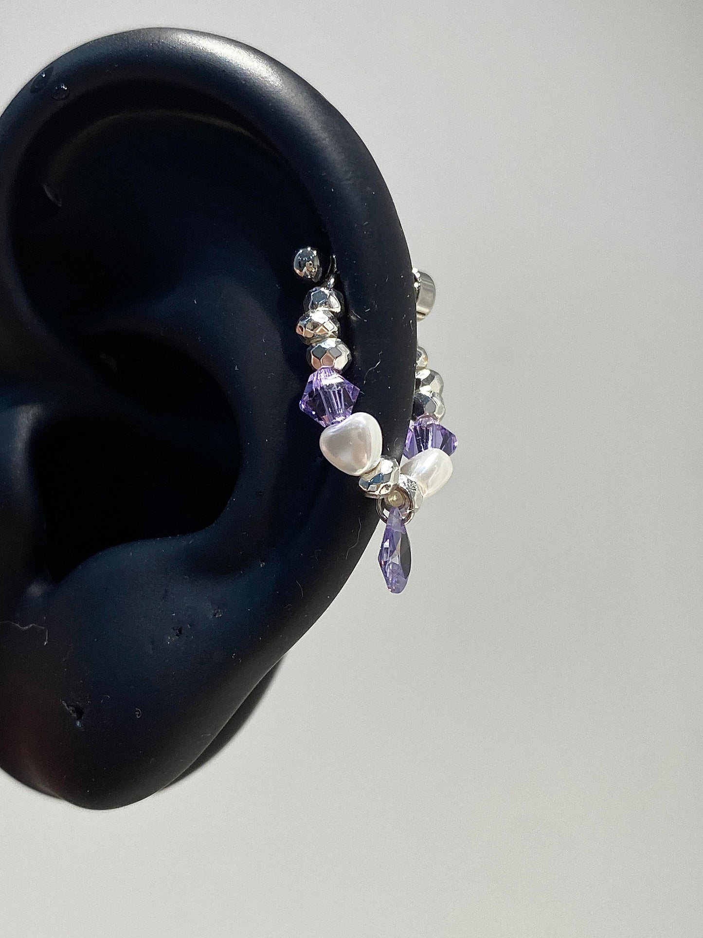 Fleur Beads Conch Earrings