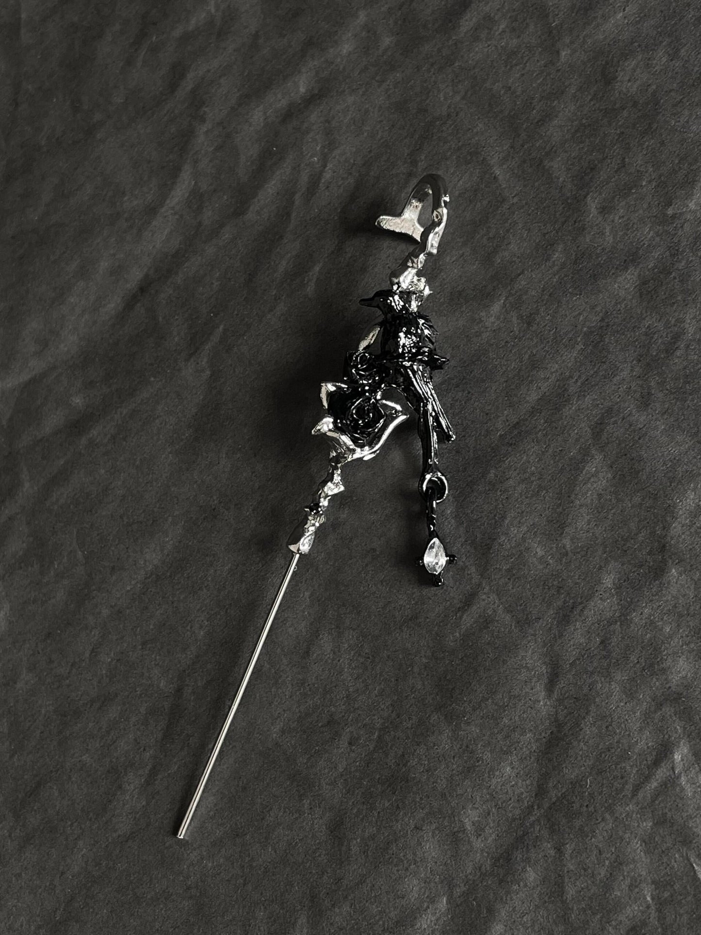 Ravens Thorn Cuff Earrings