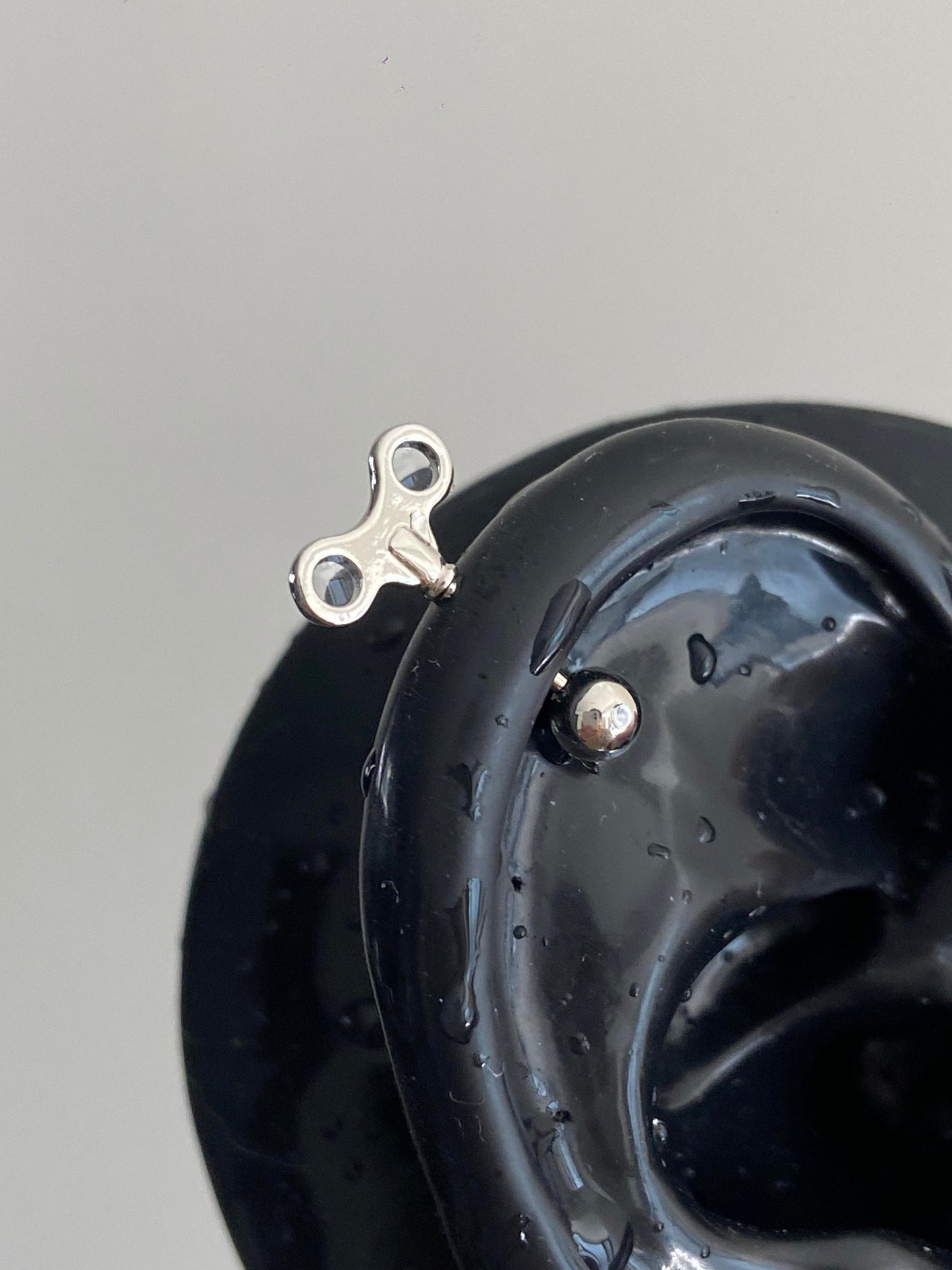 Cog Spinner Vertical Helix Earrings