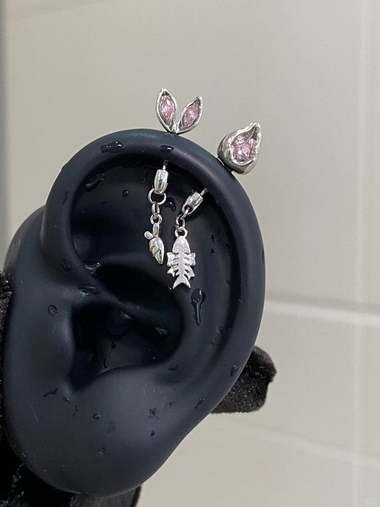 Neko Bite Vertical Helix Earrings