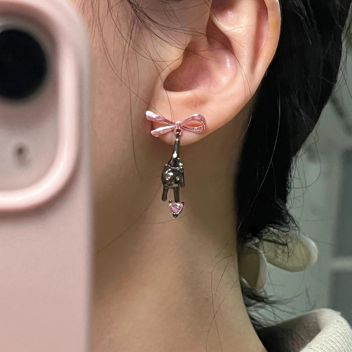 Pink Blink Cat Earrings