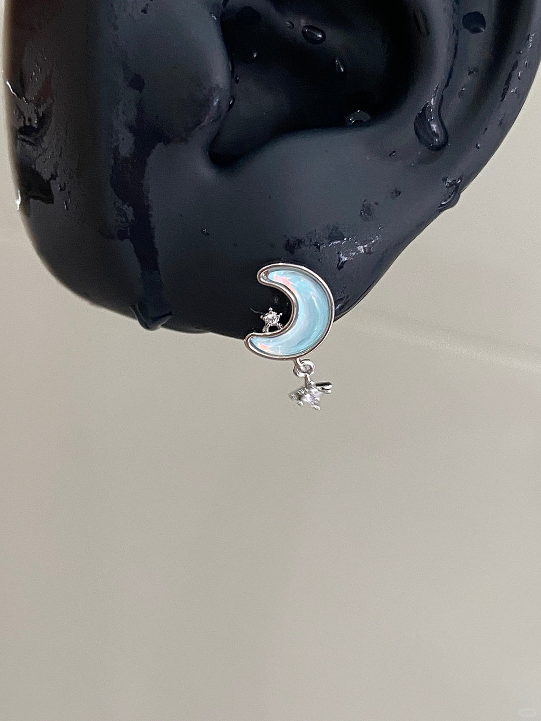 Astride Helix Earrings