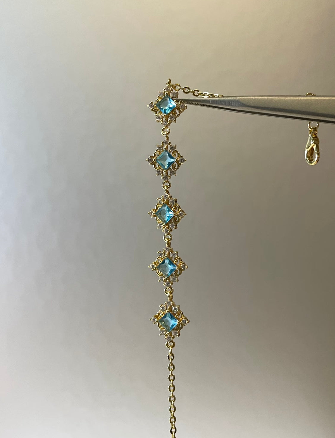 Aquamarine-Colored Stones Bracelet