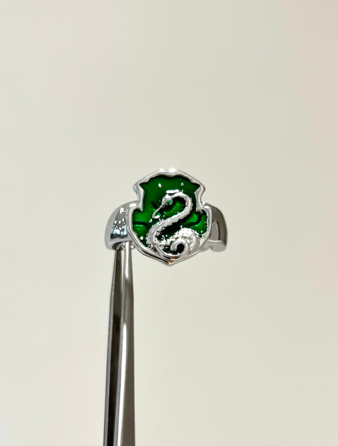 Serpentine Crest Ring