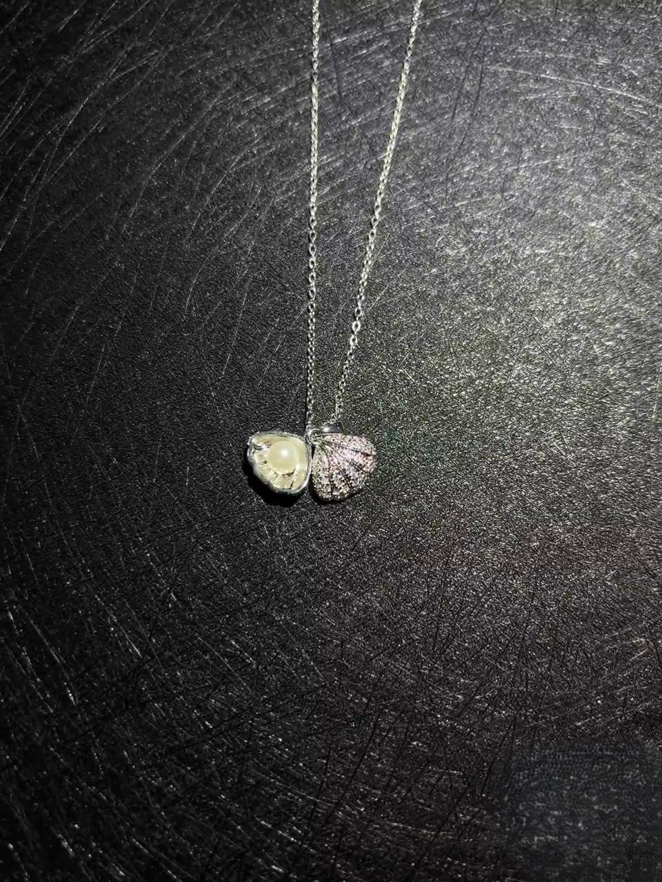 The Mermaid Pearl Pendant